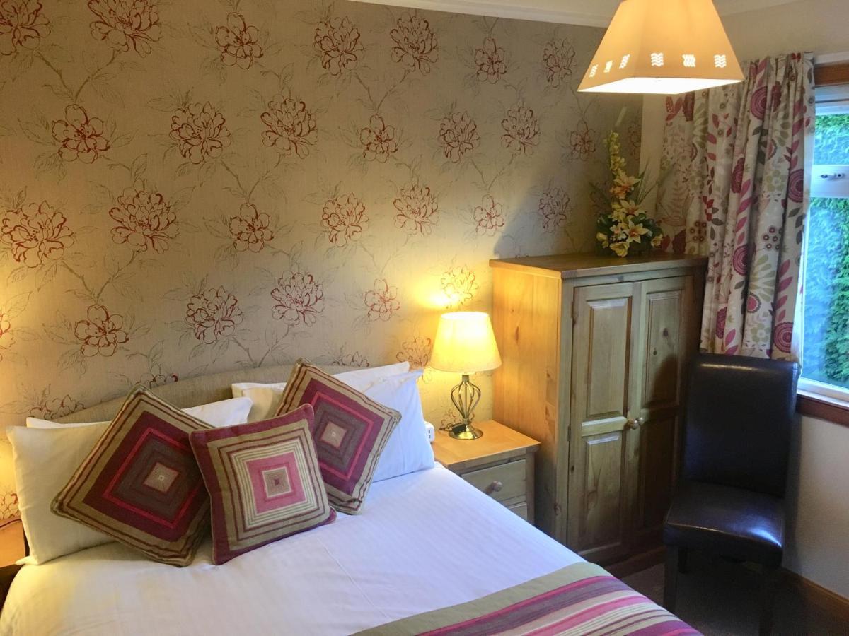 Homagen Bed & Breakfast Roybridge Kültér fotó