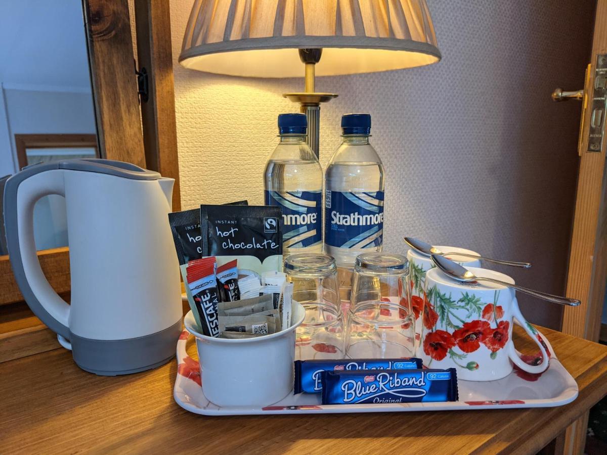 Homagen Bed & Breakfast Roybridge Kültér fotó